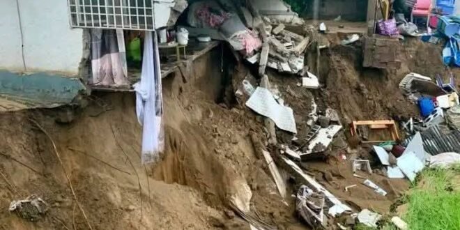 Kinshasa sous les eaux : une nouvelle pluie diluvienne plonge la capitale dans le chaos