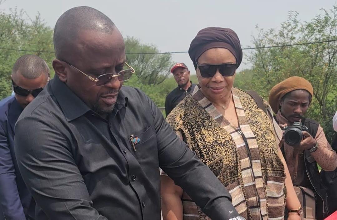 Uvira : la frontière RDC-Burundi rouverte, Kinshasa promet le retour des services publics